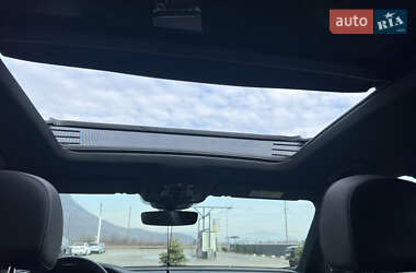 Внедорожник / Кроссовер Audi e-tron 2020 в 
