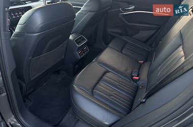 Внедорожник / Кроссовер Audi e-tron 2020 в 