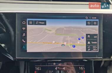 Внедорожник / Кроссовер Audi e-tron 2020 в 