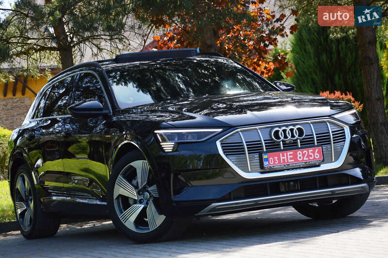 Audi e-tron 2019