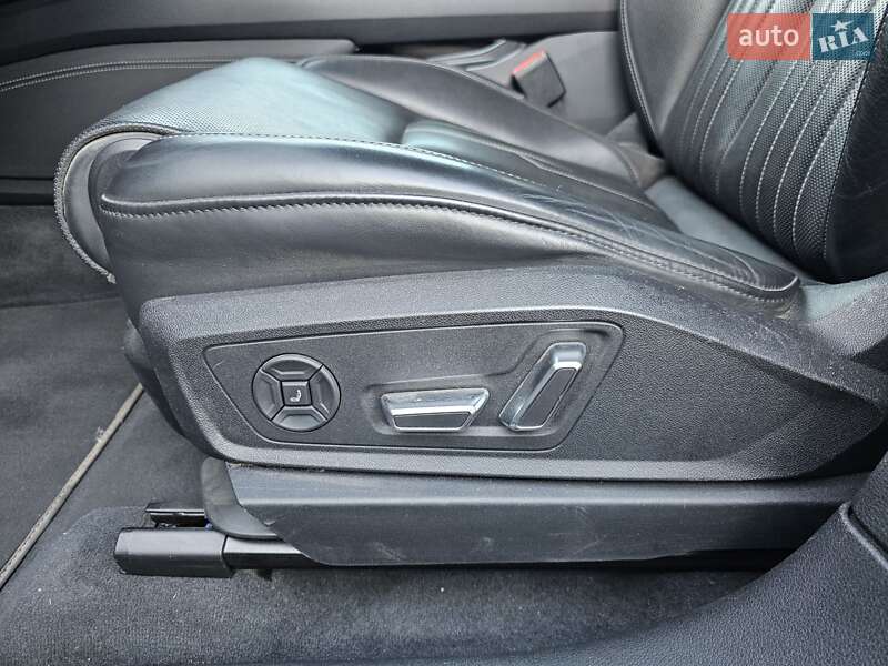 Позашляховик / Кросовер Audi e-tron 2019 в Гайвороні