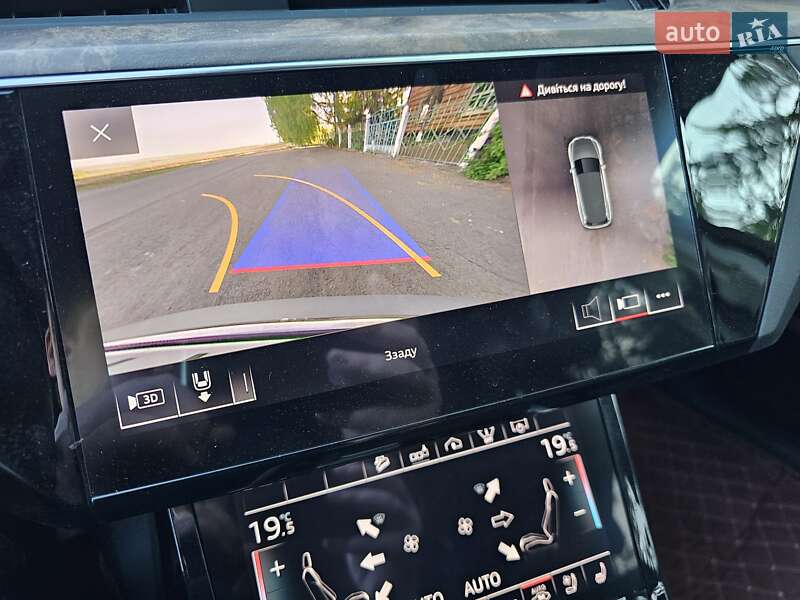 Позашляховик / Кросовер Audi e-tron 2019 в Гайвороні