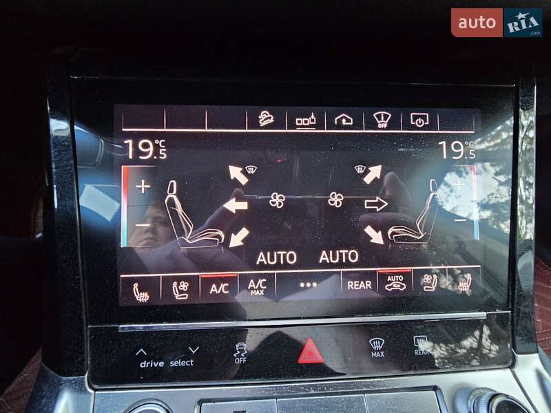 Позашляховик / Кросовер Audi e-tron 2019 в Гайвороні