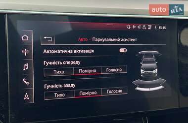 Позашляховик / Кросовер Audi e-tron 2019 в 