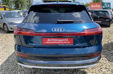 Позашляховик / Кросовер Audi e-tron 2019 в 