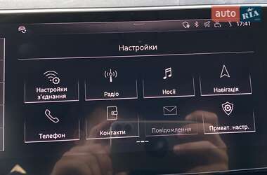 Позашляховик / Кросовер Audi e-tron 2019 в 
