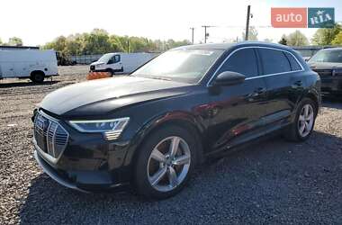 Audi e-tron 2019