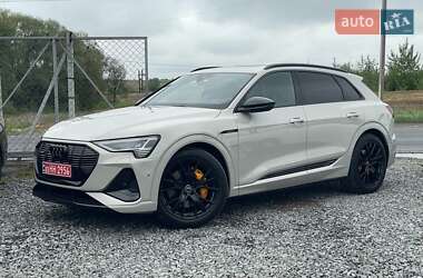 Внедорожник / Кроссовер Audi e-tron 2022 в Львове