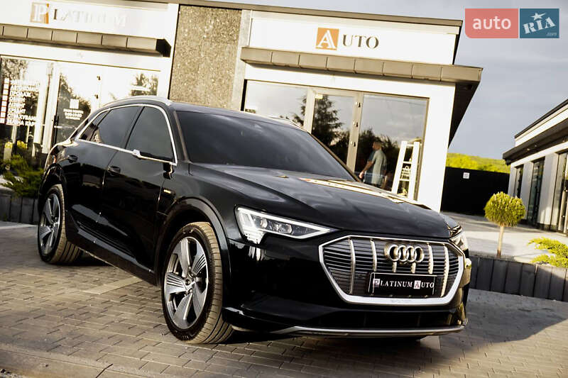 Audi e-tron 2019
