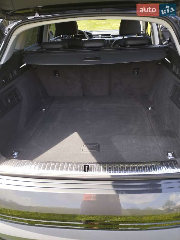 Внедорожник / Кроссовер Audi e-tron 2020 в Тернополе фото 21 Внедорожник / Кроссовер Audi e-tron 2020 в Тернополе
