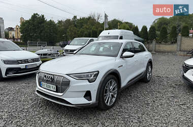 Внедорожник / Кроссовер Audi e-tron 2019 в 