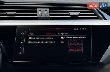 Внедорожник / Кроссовер Audi e-tron 2020 в 