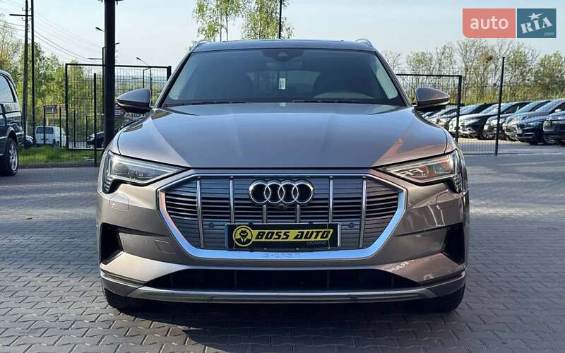 Внедорожник / Кроссовер Audi e-tron 2019 в Черновцах