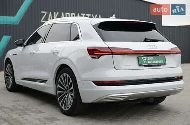 Позашляховик / Кросовер Audi e-tron 2019 в 