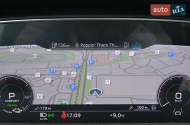 Позашляховик / Кросовер Audi e-tron 2021 в 