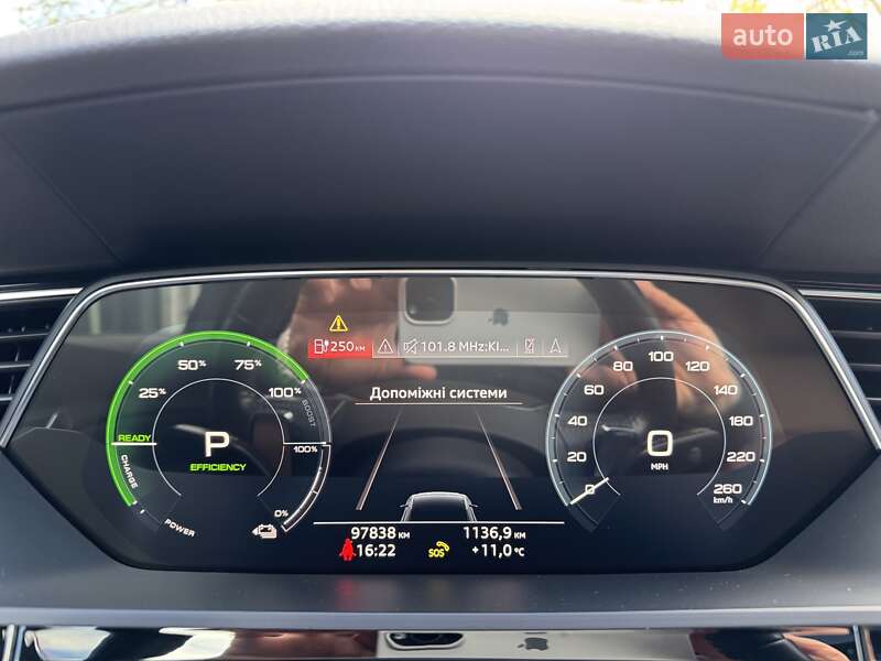 Внедорожник / Кроссовер Audi e-tron 2019 в Одессе фото 18 Внедорожник / Кроссовер Audi e-tron 2019 в Одессе