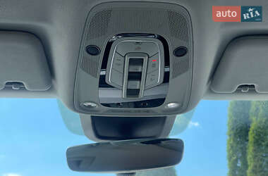 Внедорожник / Кроссовер Audi e-tron 2019 в 