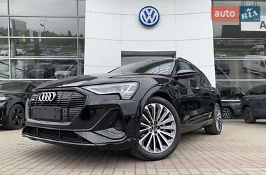 Позашляховик / Кросовер Audi e-tron 2020 в 