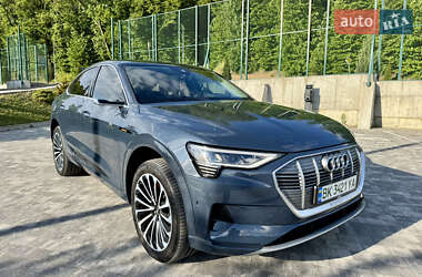 Внедорожник / Кроссовер Audi e-tron 2020 в Львове