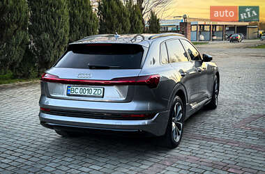 Внедорожник / Кроссовер Audi e-tron 2021 в 