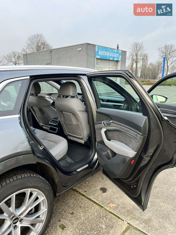 Внедорожник / Кроссовер Audi e-tron 2020 в Виннице