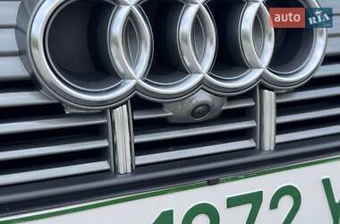 Внедорожник / Кроссовер Audi e-tron 2019 в 