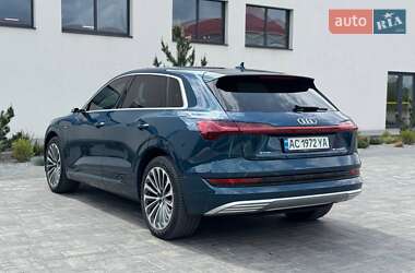 Внедорожник / Кроссовер Audi e-tron 2019 в 