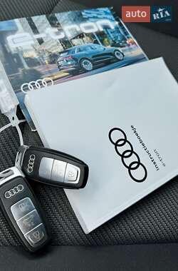 Позашляховик / Кросовер Audi e-tron 2021 в 