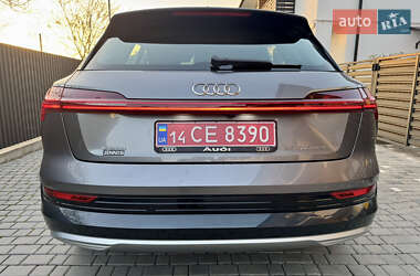 Внедорожник / Кроссовер Audi e-tron 2020 в 