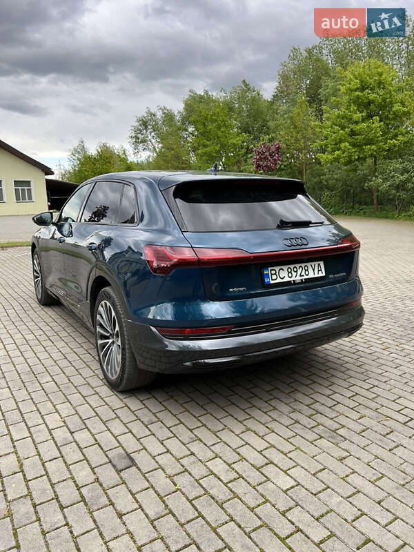 Внедорожник / Кроссовер Audi e-tron 2019 в Львове фото 4 Внедорожник / Кроссовер Audi e-tron 2019 в Львове