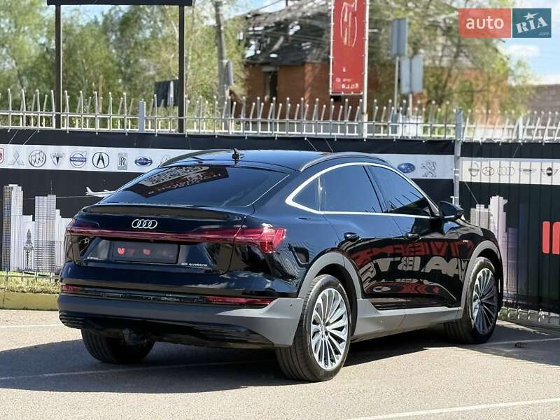 Внедорожник / Кроссовер Audi e-tron 2020 в Киеве