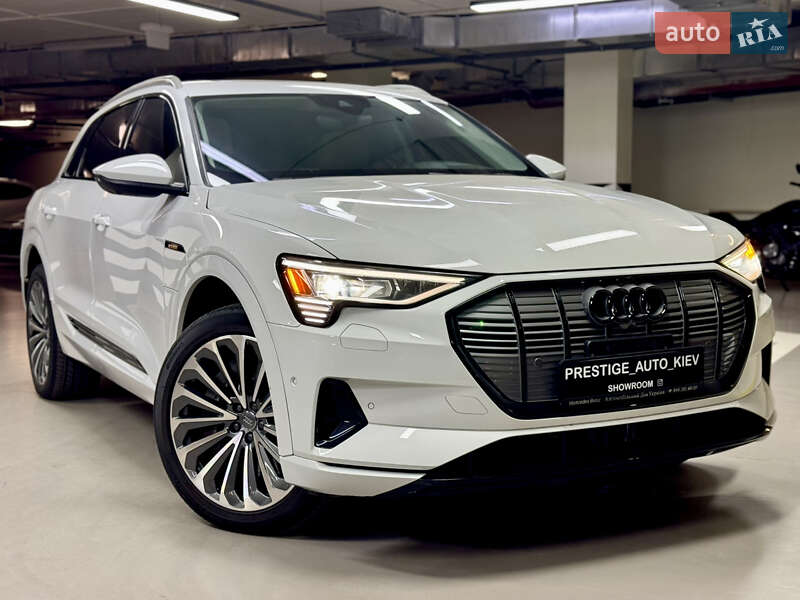 Audi e-tron 2019