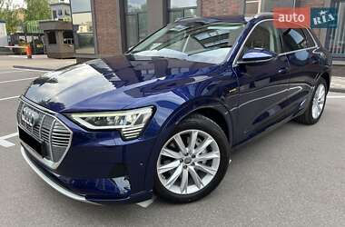 Позашляховик / Кросовер Audi e-tron 2020 в Києві