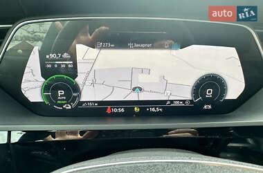 Внедорожник / Кроссовер Audi e-tron 2020 в 