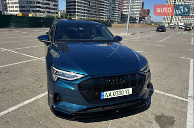 Внедорожник / Кроссовер Audi e-tron 2019 в 