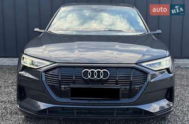 Внедорожник / Кроссовер Audi e-tron 2019 в 