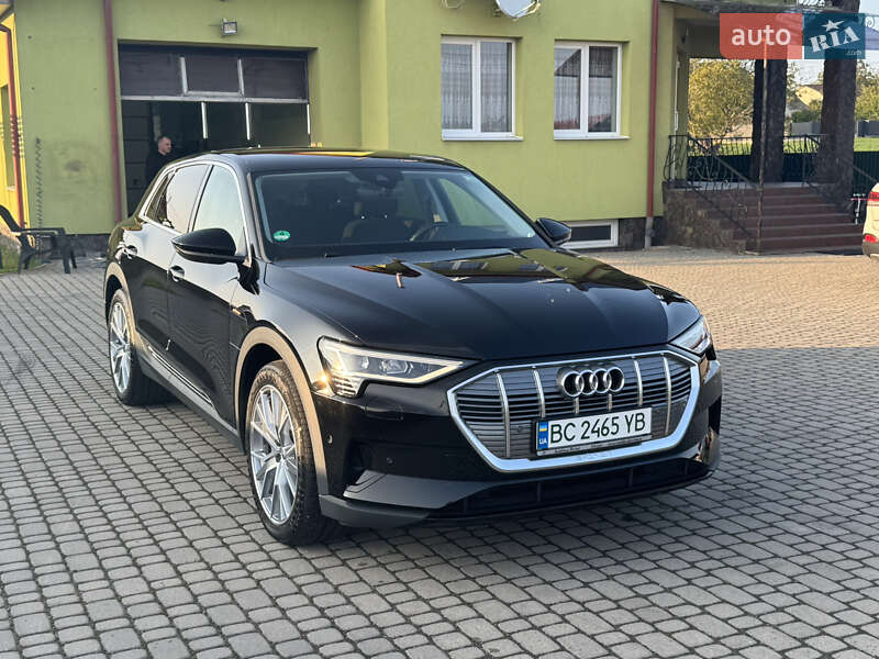 Позашляховик / Кросовер Audi e-tron 2020 в Львові