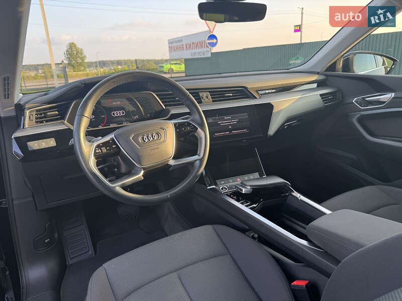 Позашляховик / Кросовер Audi e-tron 2020 в Львові