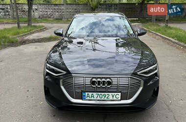 Внедорожник / Кроссовер Audi e-tron 2021 в Киеве
