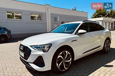 Внедорожник / Кроссовер Audi e-tron 2021 в Одессе