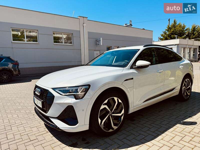 Audi e-tron 2021