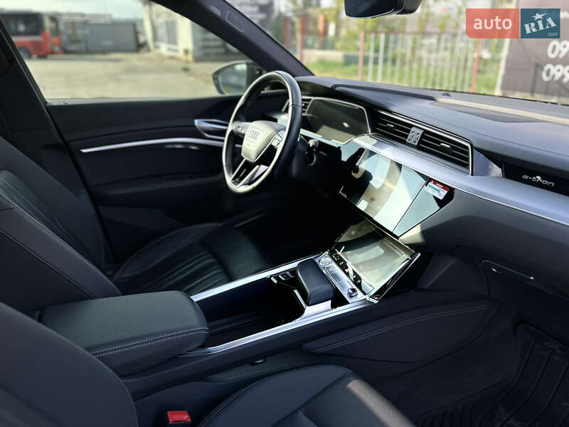 Позашляховик / Кросовер Audi e-tron 2019 в Харкові