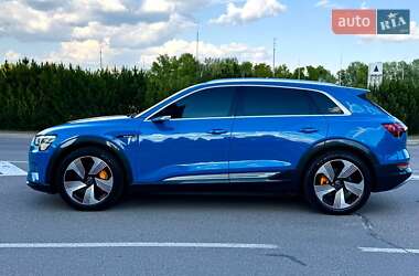 Внедорожник / Кроссовер Audi e-tron 2019 в 