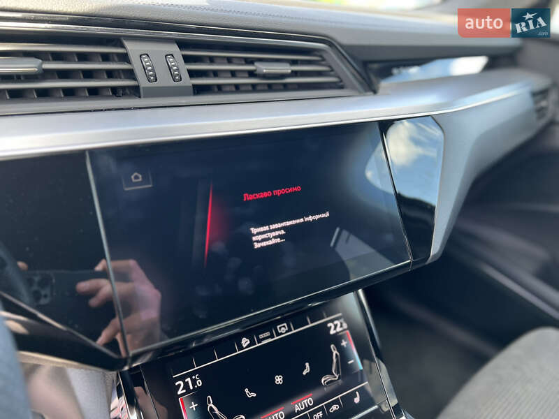 Внедорожник / Кроссовер Audi e-tron 2021 в Виннице