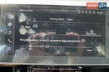 Внедорожник / Кроссовер Audi e-tron 2019 в 