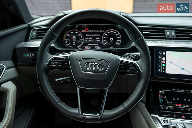 Внедорожник / Кроссовер Audi e-tron 2022 в Ивано-Франковске