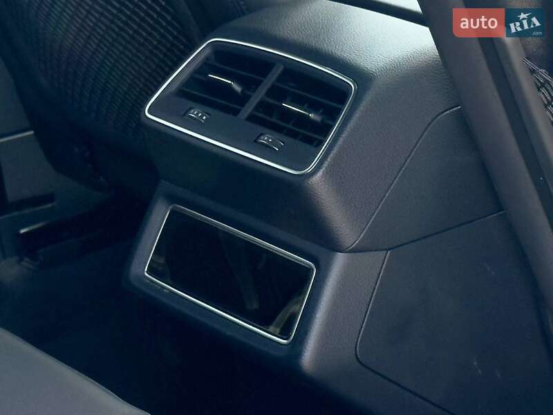 Внедорожник / Кроссовер Audi e-tron 2021 в Черновцах