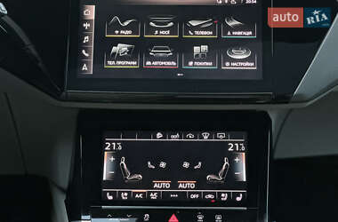 Внедорожник / Кроссовер Audi e-tron 2019 в 