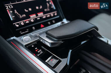 Внедорожник / Кроссовер Audi e-tron 2019 в 