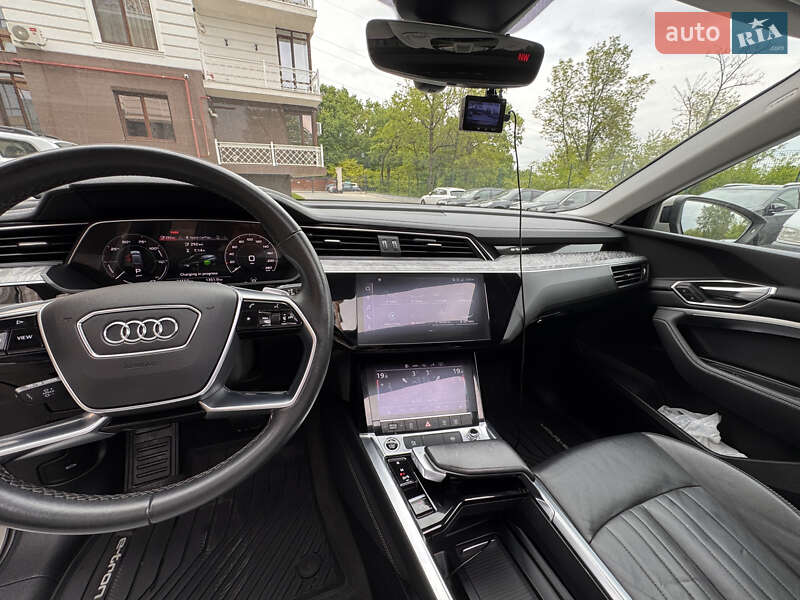 Внедорожник / Кроссовер Audi e-tron 2021 в Одессе